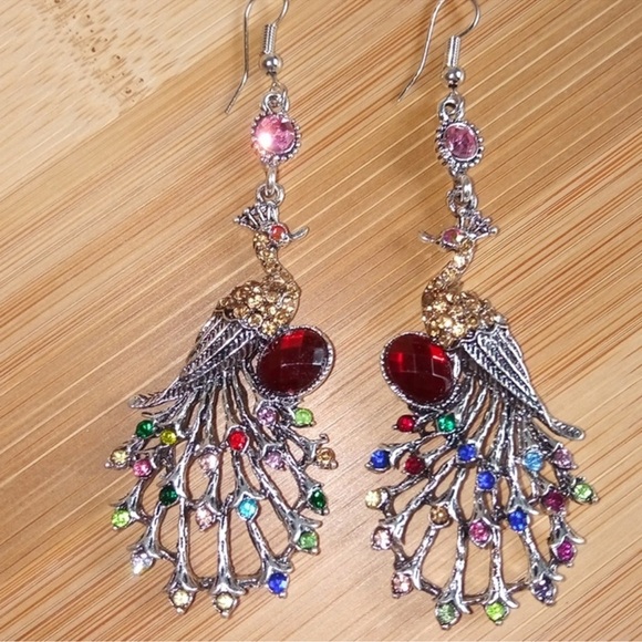 NEW Multi color Peacock Earrings - Picture 3 of 3